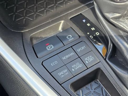 Used 2023 Toyota RAV4 XLE w/ Convenience Package AWD/4WD image 36