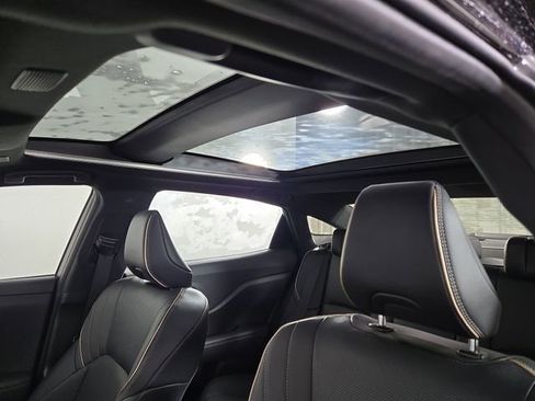 Used 2024 Toyota Crown Limited image 33