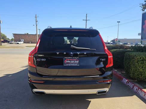 Used 2017 Volvo XC90 T6 Momentum w/ Vision Package image 4