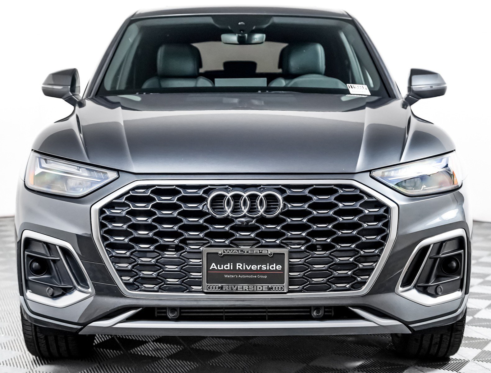 Used 2023 Audi Q5 2.0T Premium Plus w/ Premium Plus Package AWD/4WD image 6