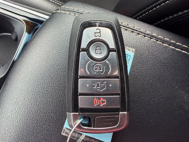 Used 2019 Ford Edge ST w/ Equipment Group 401A AWD/4WD image 32