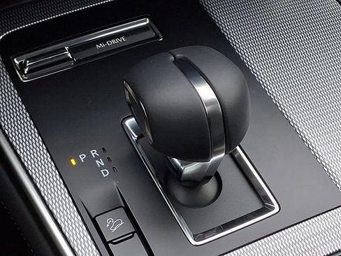 New 2026 MAZDA CX-90 3.3 Turbo w/ Preferred Package AWD/4WD image 15