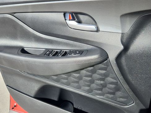 Used 2021 Hyundai Santa Fe SEL image 9