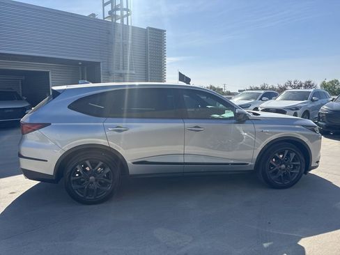 Used 2023 Acura MDX A-Spec AWD/4WD image 4
