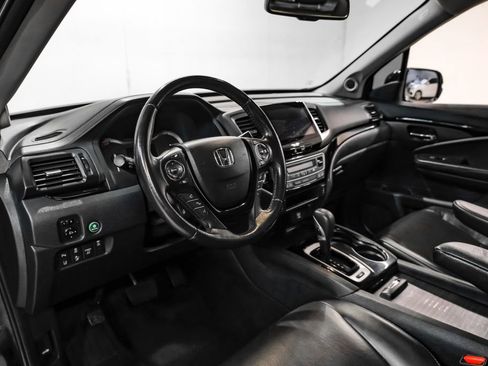 Used 2019 Honda Ridgeline RTL-E image 3