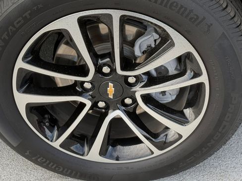 Used 2025 Chevrolet TrailBlazer LT image 28