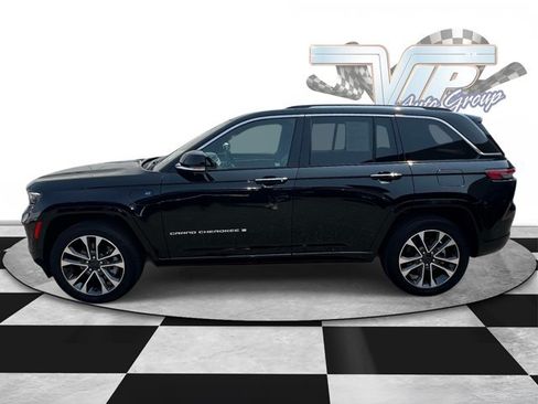 Used 2022 Jeep Grand Cherokee Overland AWD/4WD image 5