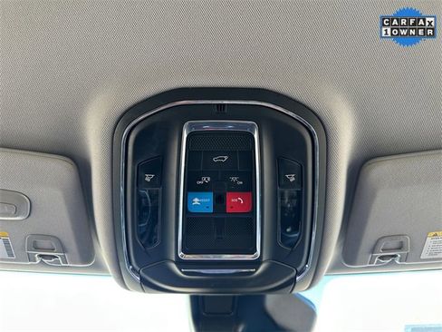 Used 2023 Jeep Grand Cherokee Limited image 27