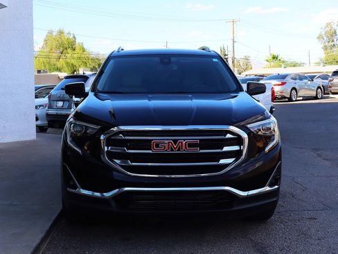 Used 2020 GMC Terrain SLT w/ Preferred Package FWD image 16