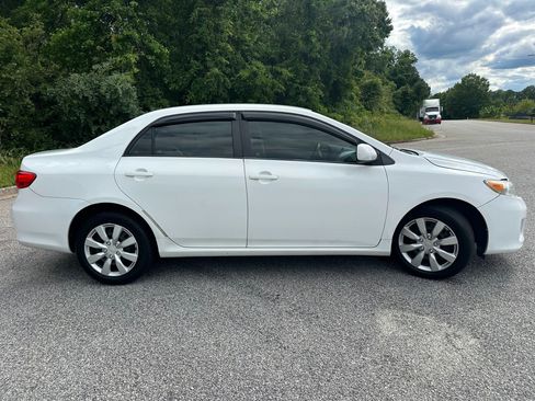Used 2012 Toyota Corolla LE image 6