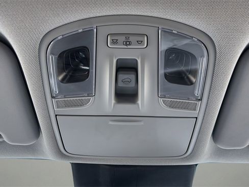 Used 2019 Hyundai Kona Ultimate image 29