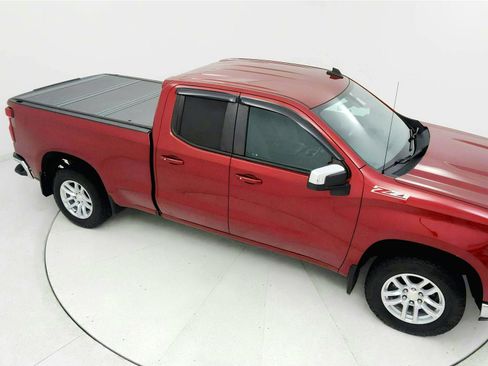 Used 2019 Chevrolet Silverado 1500 LT w/ All-Star Edition AWD/4WD image 19