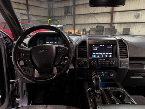 Used 2019 Ford F150 XLT w/ Equipment Group 302A Luxury RWD image 26