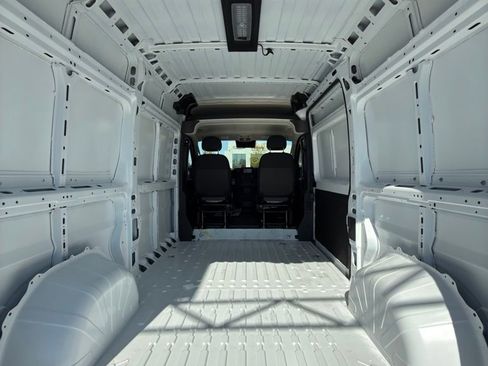 New 2026 RAM ProMaster 1500 w/ Convenience Group FWD image 21