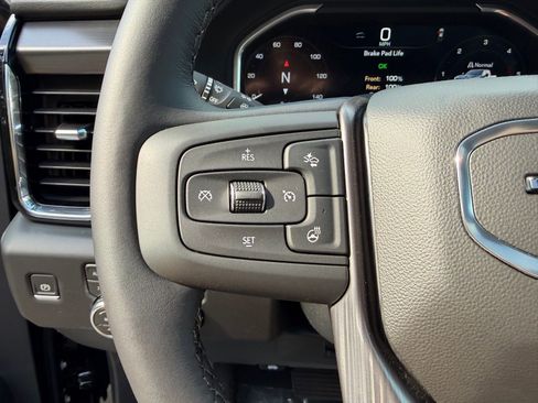 New 2026 GMC Sierra 2500 Denali Ultimate AWD/4WD image 14