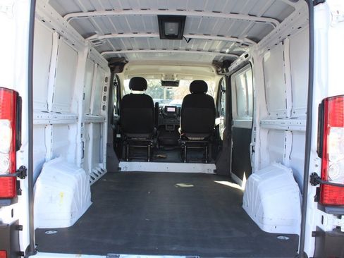 Used 2023 RAM ProMaster 2500 w/ Interior LED Lighting Group image 32