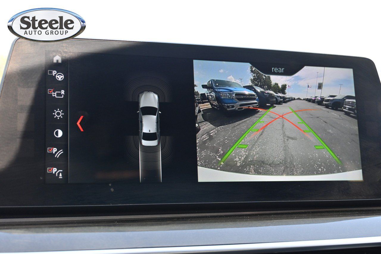 Used 2017 BMW 540i RWD image 13