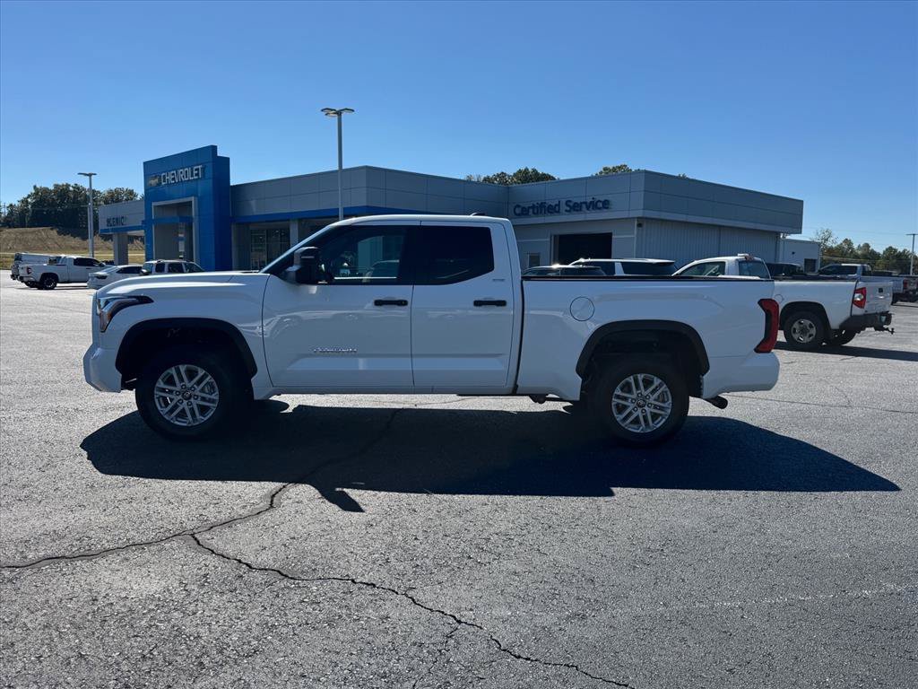 Used 2026 Toyota Tundra SR5 w/ SR5 Convenience Package AWD/4WD image 6