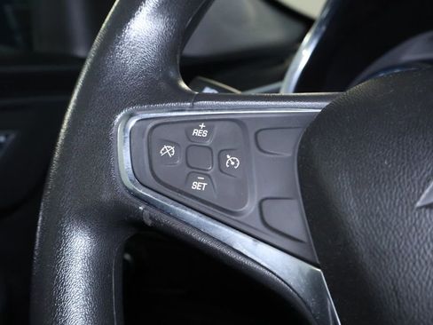 Used 2018 Chevrolet Malibu LT FWD image 19