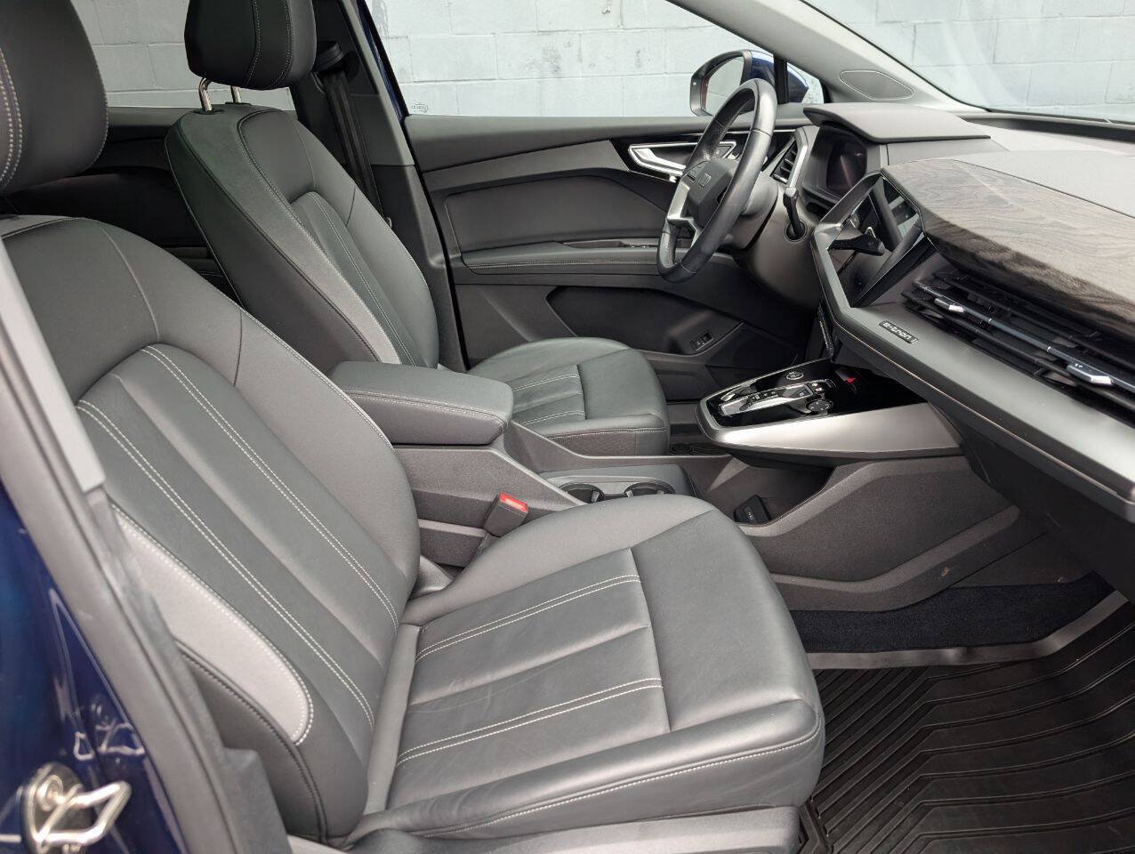 Used 2023 Audi Q4 e-tron Premium w/ Convenience Package AWD/4WD image 8