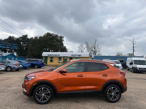 Used 2022 Buick Encore GX Select image 14