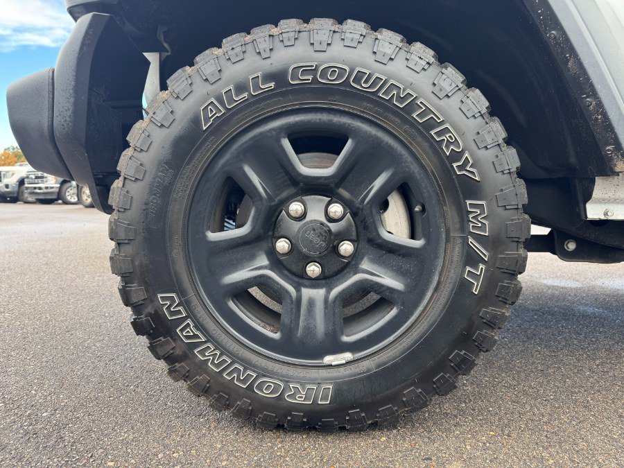 Used 2019 Jeep Wrangler Unlimited Sport AWD/4WD image 13