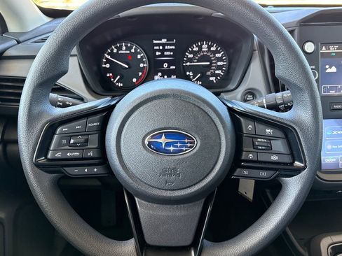 Used 2024 Subaru Crosstrek 2.0i image 32