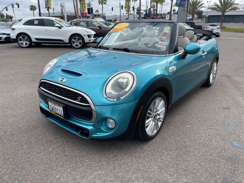Used 2017 MINI Cooper S image 15