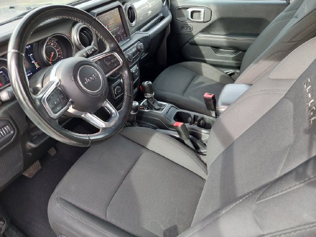 Used 2020 Jeep Wrangler Unlimited Sahara AWD/4WD image 9