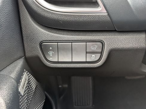 Certified 2024 Kia Seltos SX w/ SX Sunroof Package AWD/4WD image 26