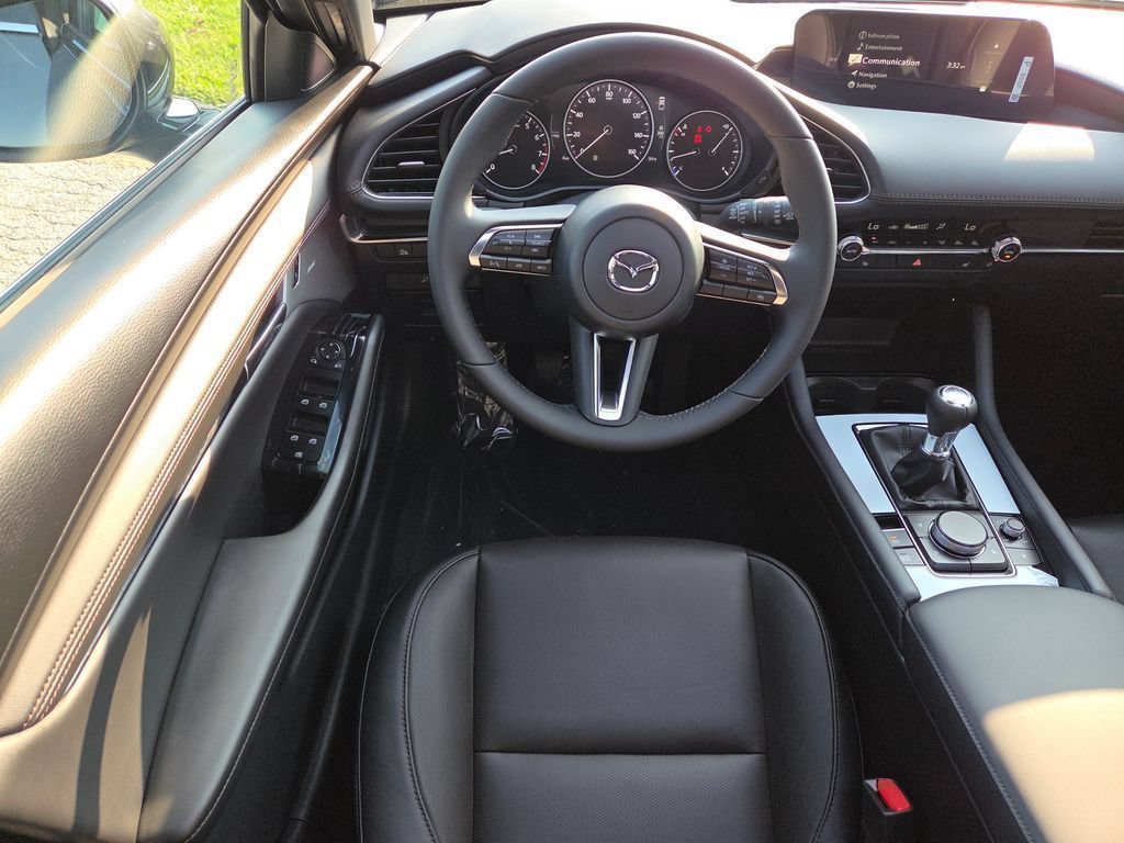 New 2026 MAZDA MAZDA3 2.5 S Hatchback w/ Premium Pkg FWD image 12