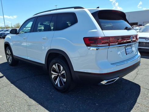 New 2026 Volkswagen Atlas SE image 3