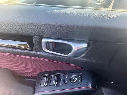 Used 2023 Honda Civic Si image 13