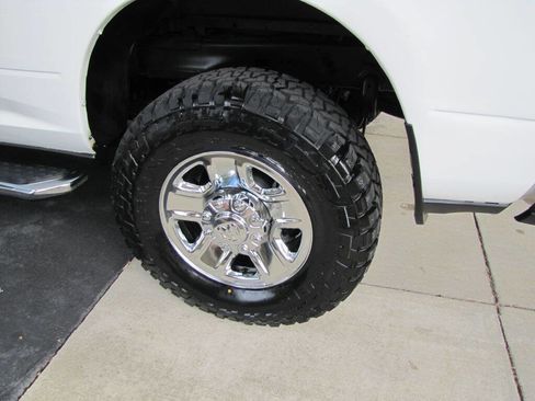 Used 2023 RAM 2500 Tradesman w/ Chrome Appearance Group image 30