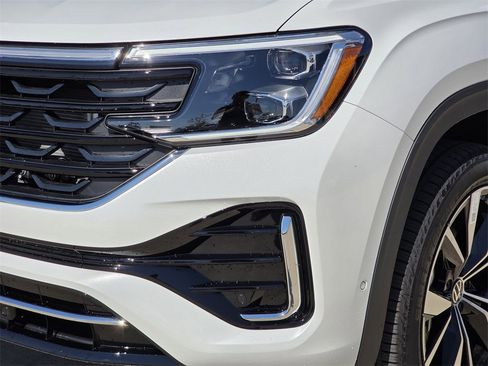 New 2026 Volkswagen Atlas SEL Premium R-Line image 6