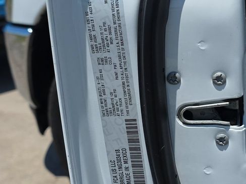 Used 2022 RAM 3500 Tradesman AWD/4WD image 17