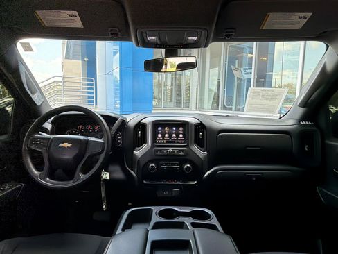 Used 2020 Chevrolet Silverado 1500 Custom w/ Custom Value Package RWD image 19