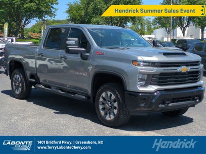 Used 2025 Chevrolet Silverado 2500 Custom w/ Custom Value Package