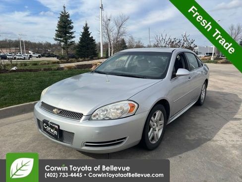 Used 2014 Chevrolet Impala LT w/ LT Sunroof Package image 15