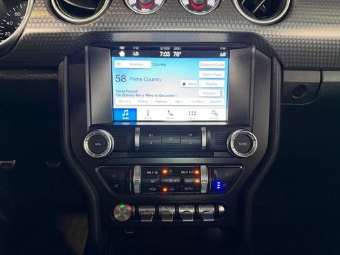 Used 2019 Ford Mustang GT Premium w/ GT Performance Package RWD image 20