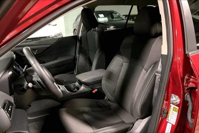 Used 2025 Subaru Outback Premium AWD/4WD image 25