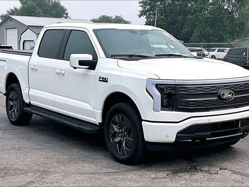 Used 2025 Ford F150 Lightning Lariat AWD/4WD image 1