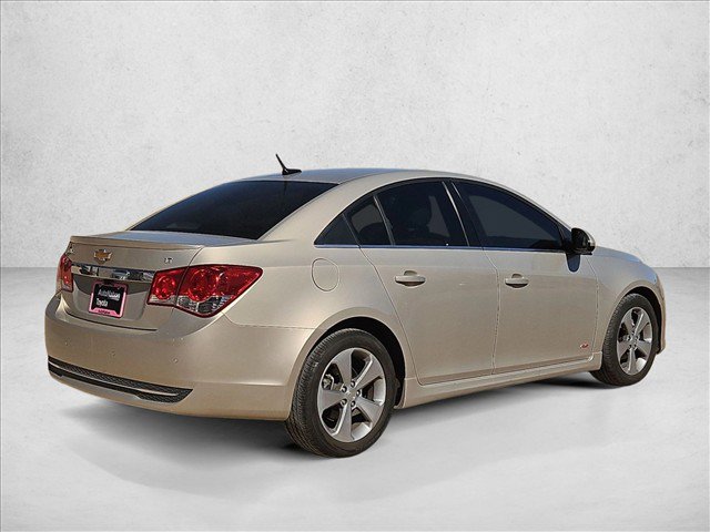 Used 2011 Chevrolet Cruze LT w/ RS Package FWD image 5