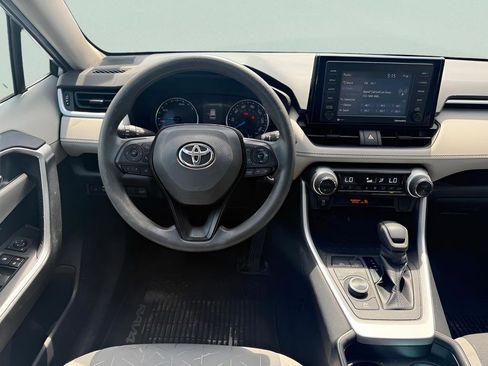 Used 2020 Toyota RAV4 XLE w/ Convenience Package AWD/4WD image 22