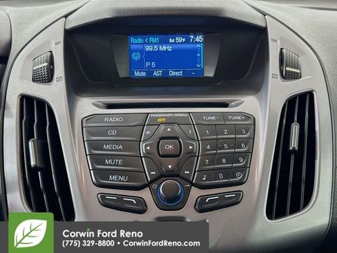 Used 2015 Ford Transit Connect XLT image 13