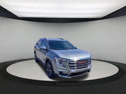 Used 2024 GMC Terrain SLT w/ LPO, Floor Liner Package