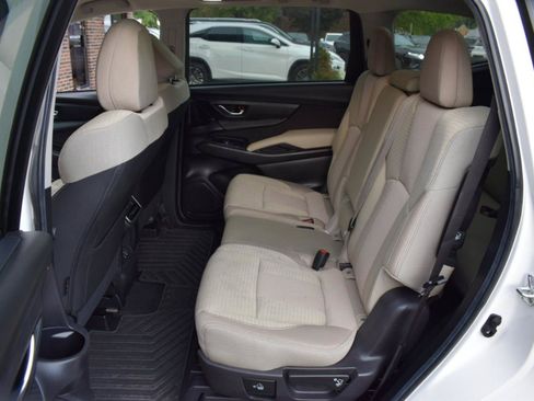 Used 2023 Subaru Ascent Premium w/ Convenience Package AWD/4WD image 37