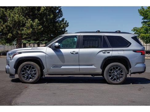 Used 2026 Toyota Sequoia Platinum AWD/4WD image 6