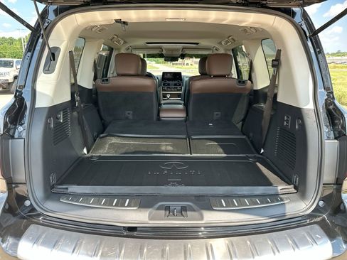 Used 2024 INFINITI QX80 Premium Select w/ All-Season Package RWD image 24