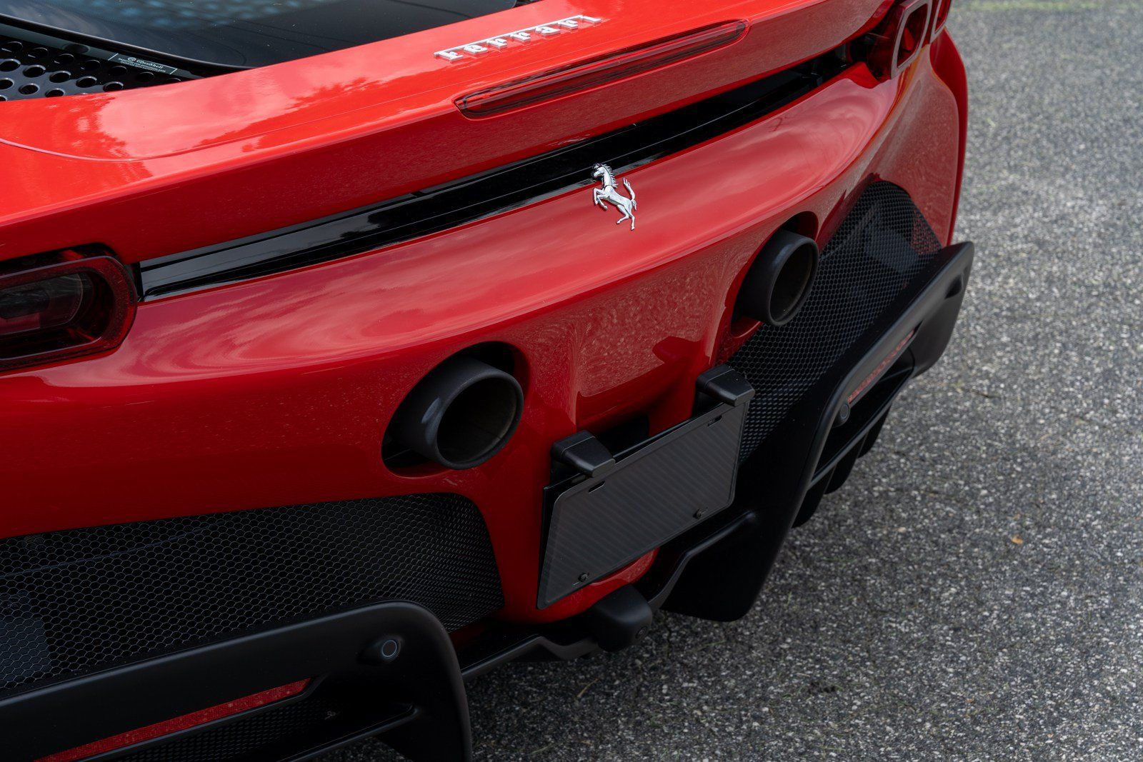 Used 2022 Ferrari SF90 Stradale AWD/4WD image 20